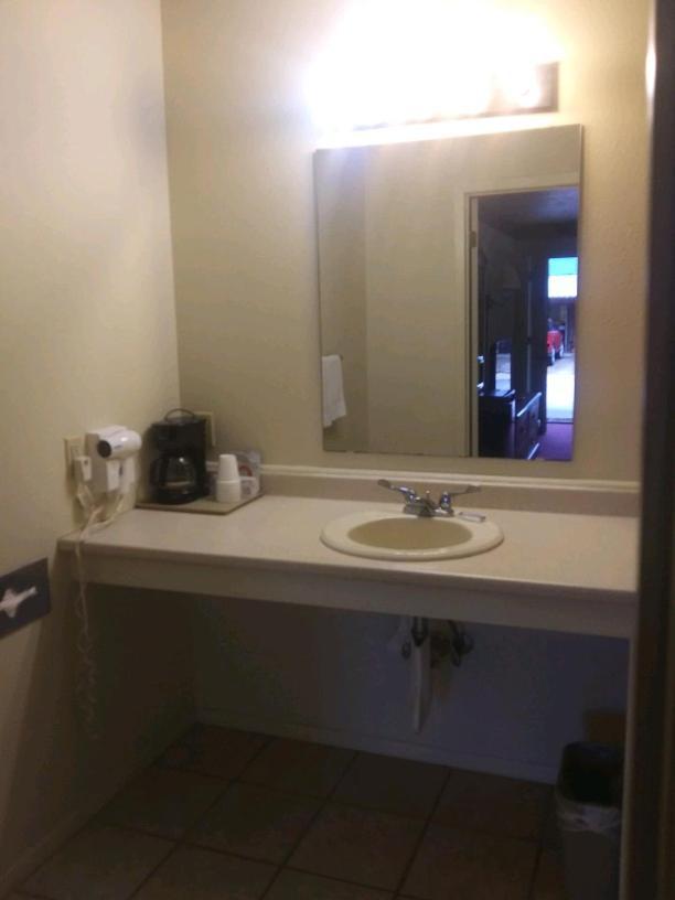 Whispering Creek Lodging & Rv Resort Newton Εξωτερικό φωτογραφία